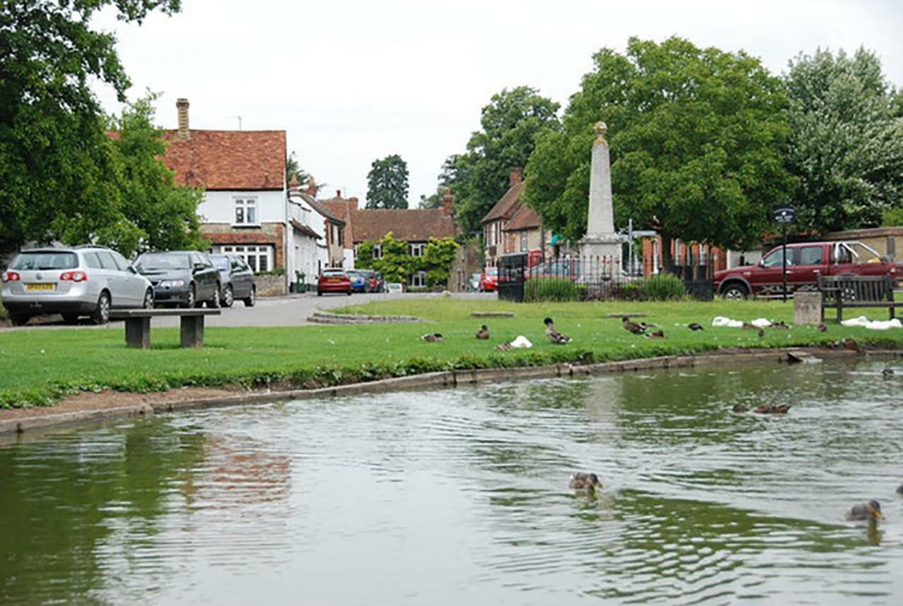 Haddenham  Village Homestay B&B Near Oxford المظهر الخارجي الصورة